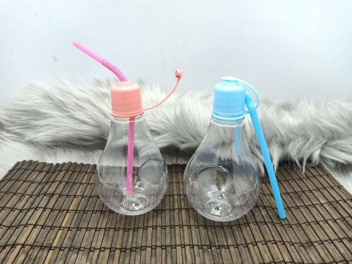 Lo2ta No. 1 : Lamp-Shaped Kids Water Bottle