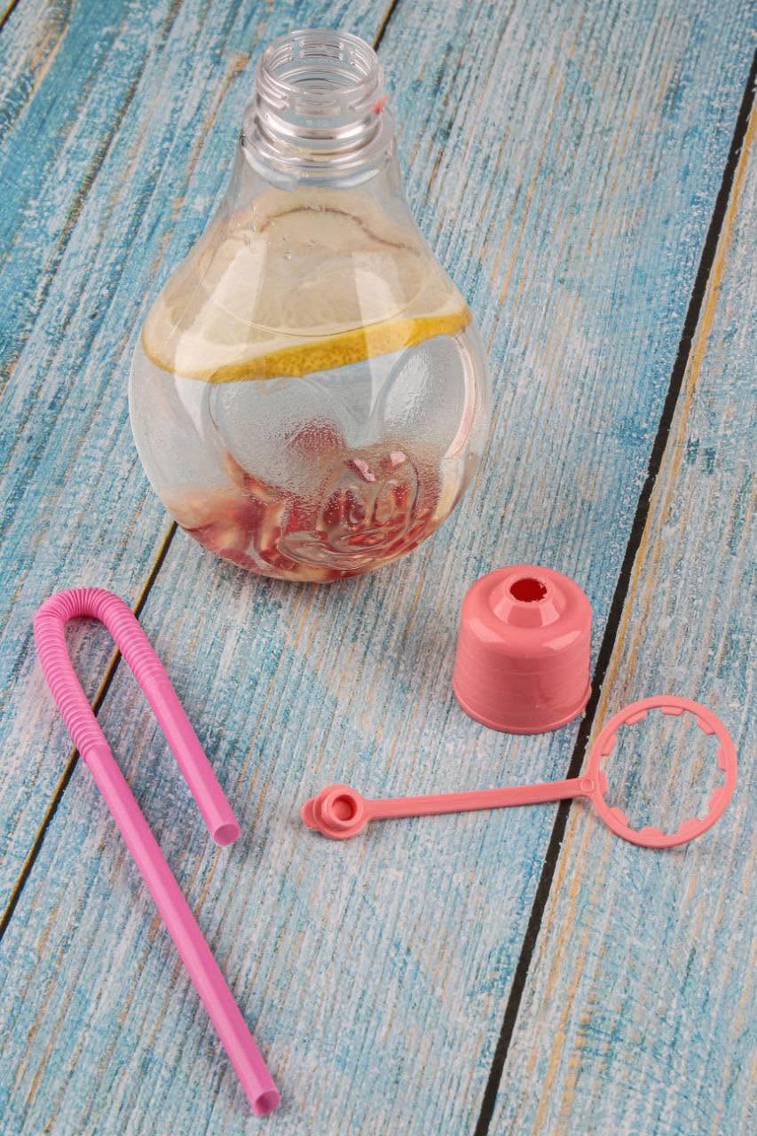 Lo2ta No. 1 : Lamp-Shaped Kids Water Bottle